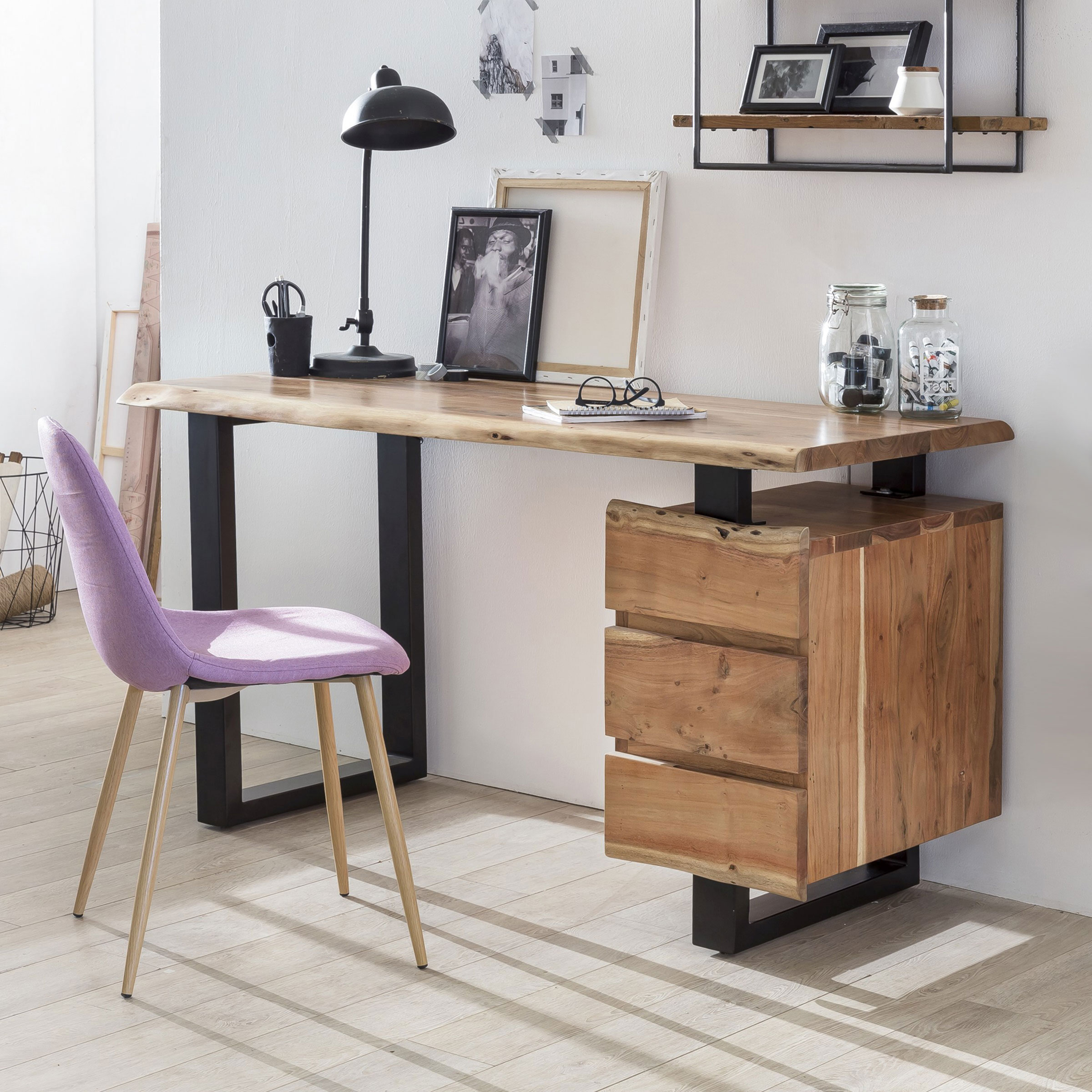Op Trapstoel: Alles voor de inrichtng van uw woning is alles over meubelen te vinden: waaronder meubelpartner en specifiek Artistiq Bureau Albero 147cm (Artistiq-Bureau-Albero-147cm32279)