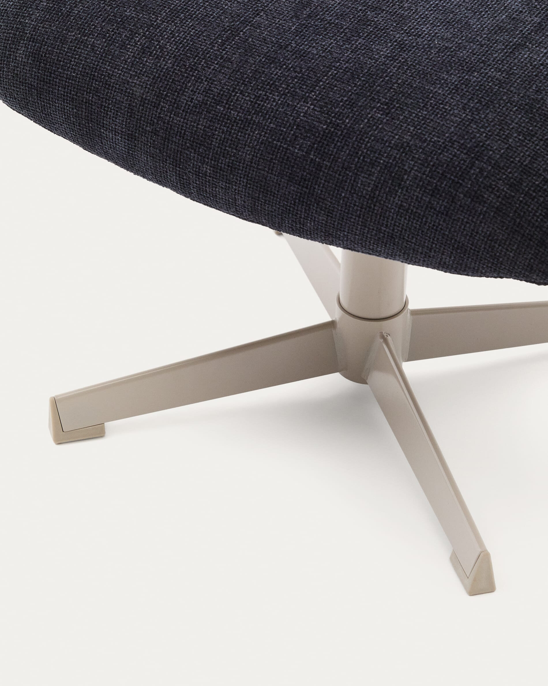 Kave Home Draaibare Hocker 'Teryl' Chenille, kleur Donkerblauw