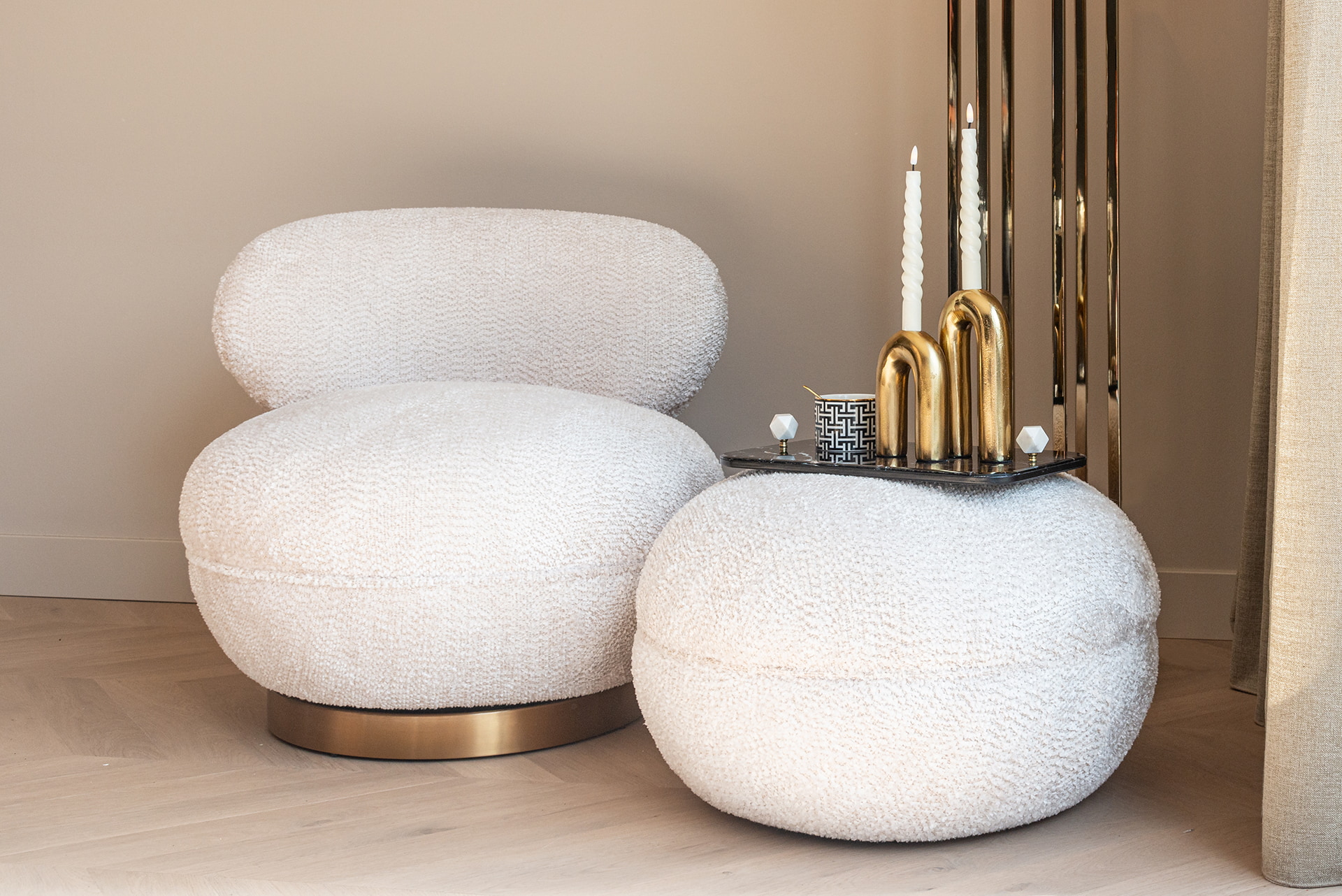 Richmond Draaifauteuil 'Jace' Chenille, kleur Crème