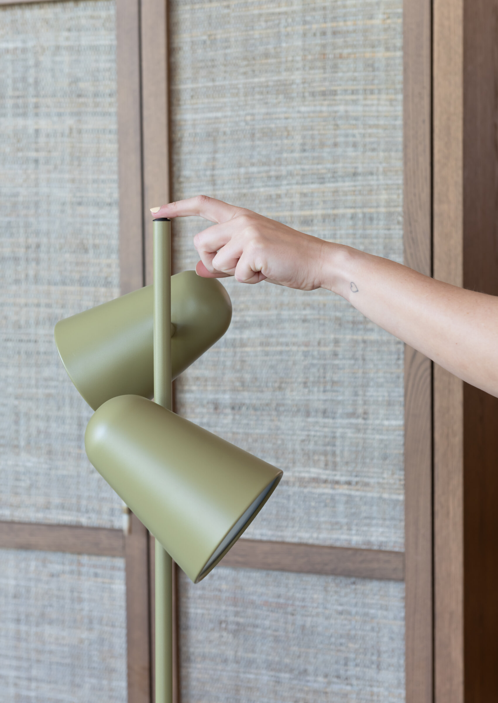 its about RoMi Vloerlamp 'Salamanca' 2-lamps, kleur Olijfgroen