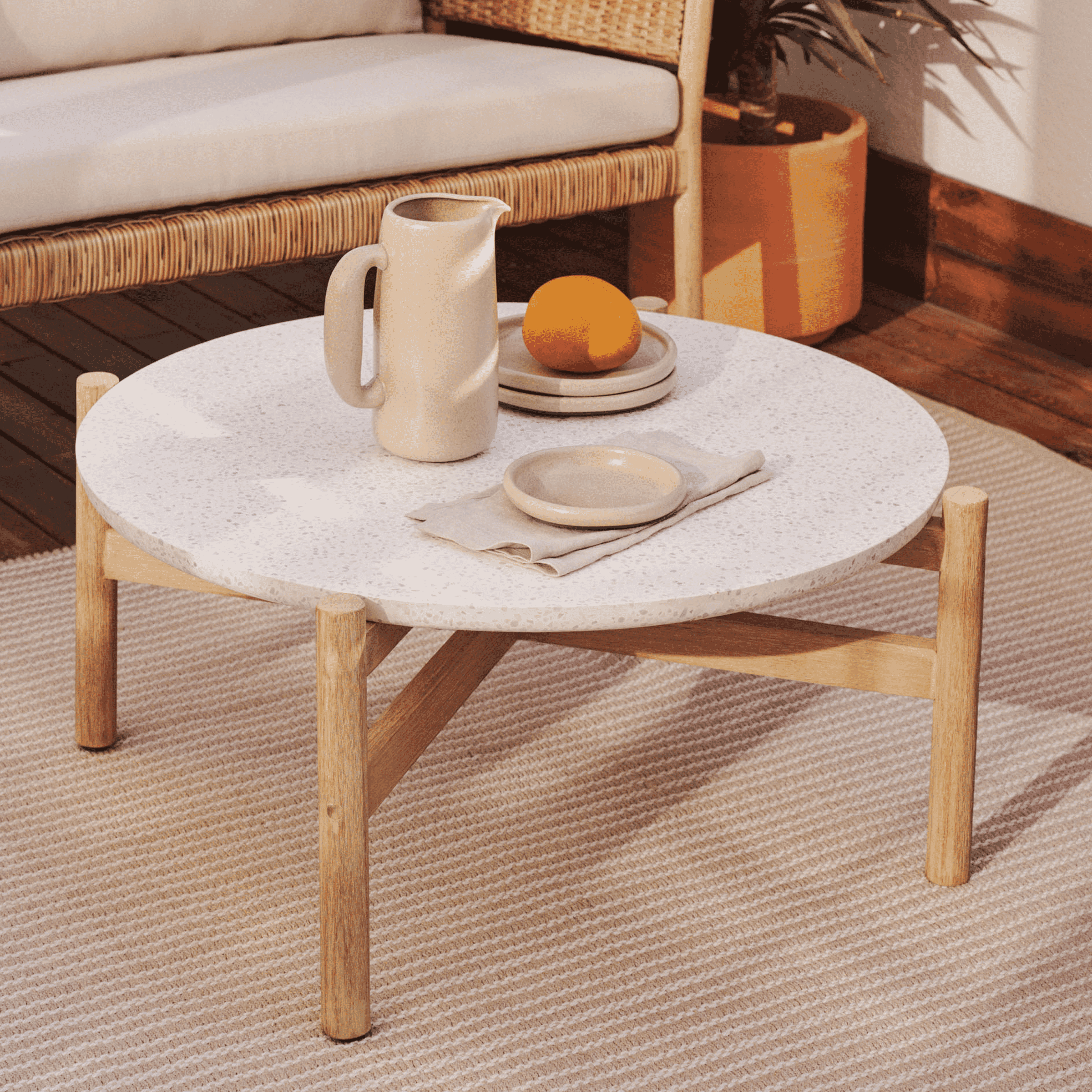 Kave Home Ronde Salontafel 'Pola' Eucalyptushout en Terrazzo, 88cm
