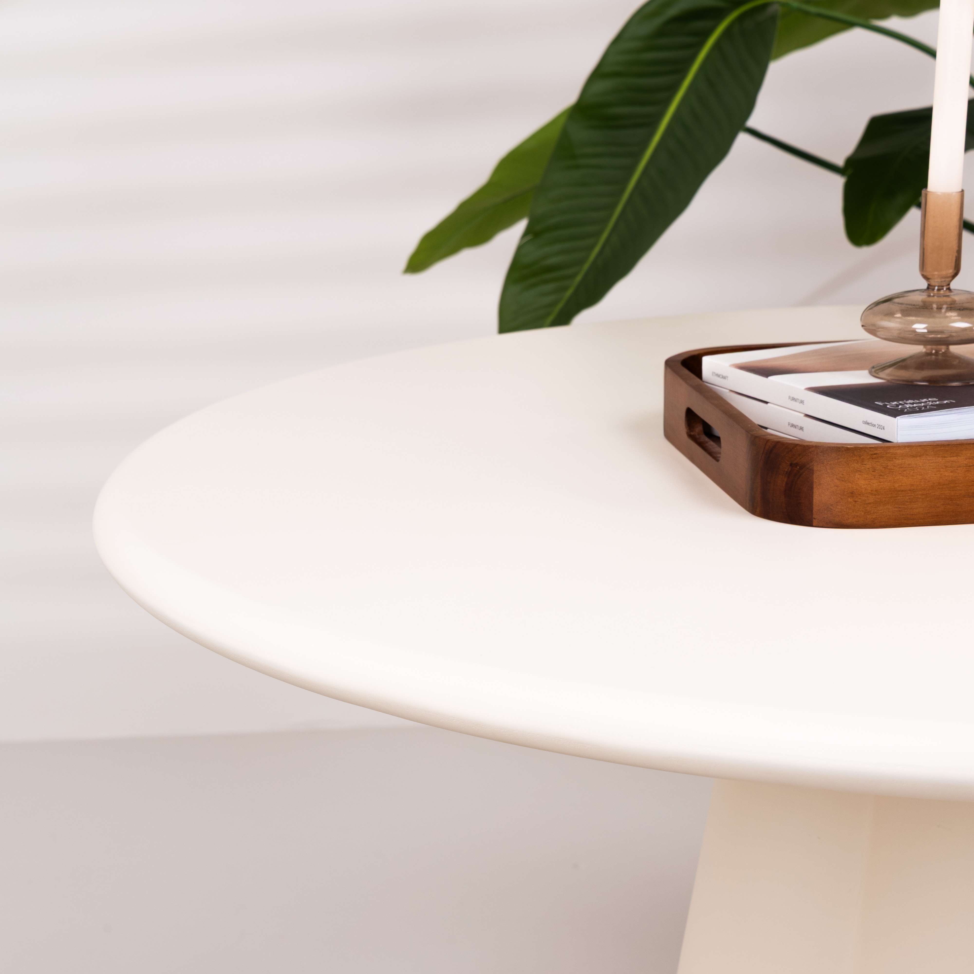 Sohome Ronde Eettafel 'Scottie' Beton, 130cm, kleur Crème