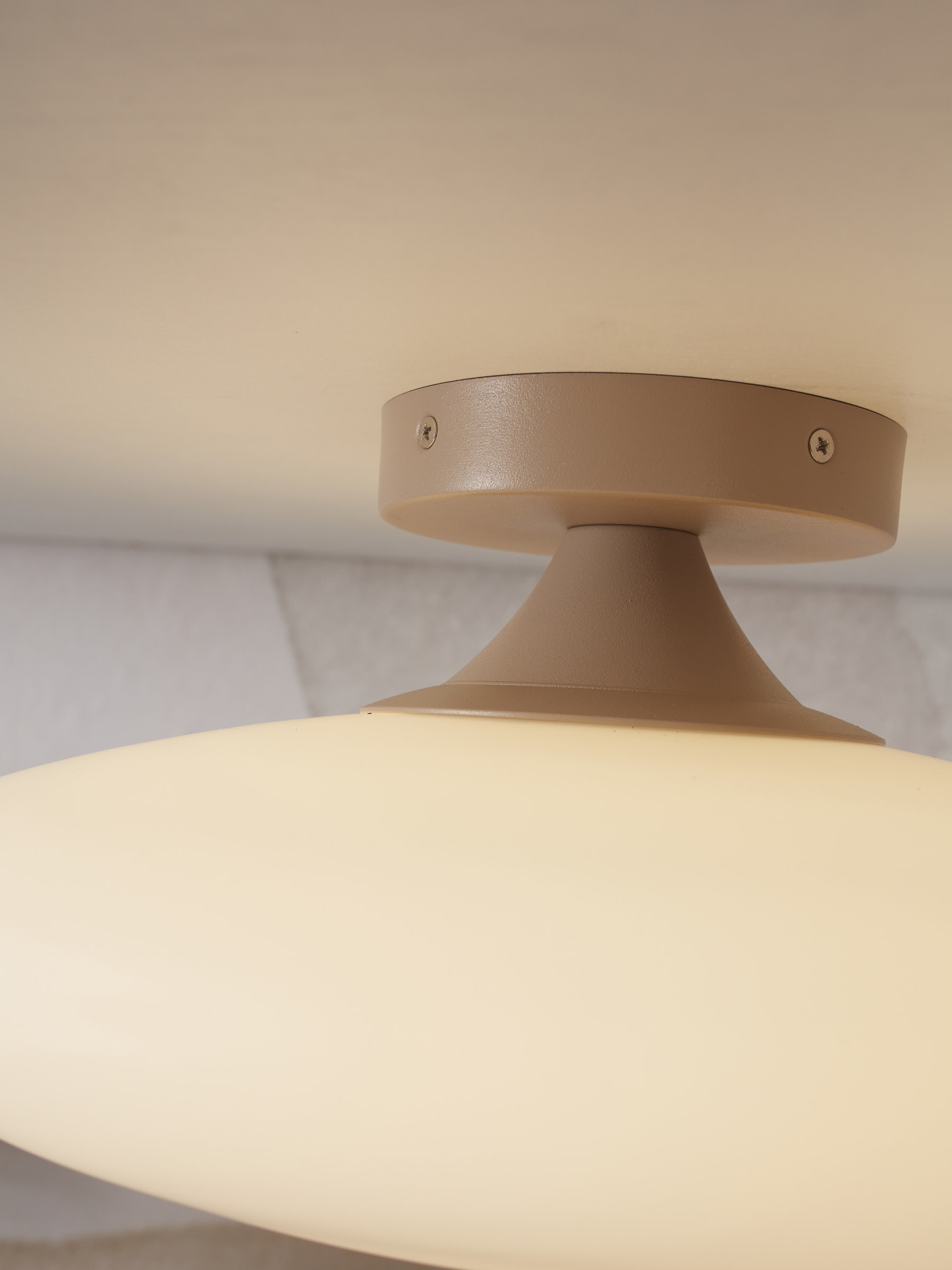 its about RoMi Plafondlamp 'Sapporo' 28cm