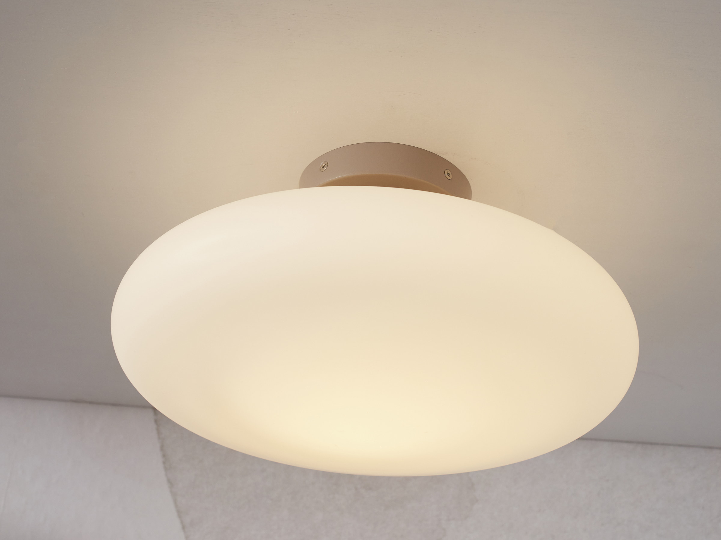 its about RoMi Plafondlamp 'Sapporo' 28cm