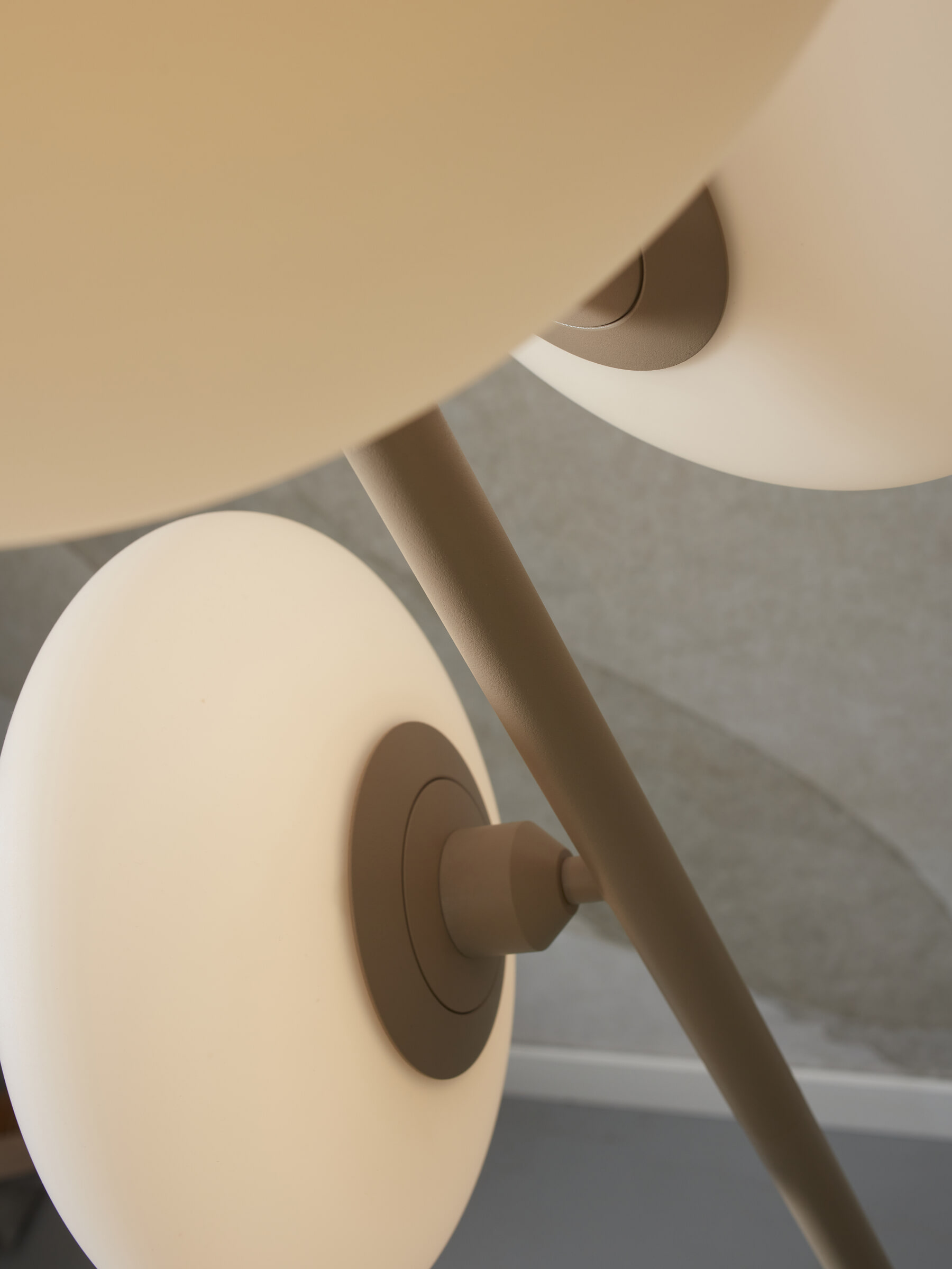 its about RoMi Vloerlamp 'Sapporo' 3-lamps, 161cm