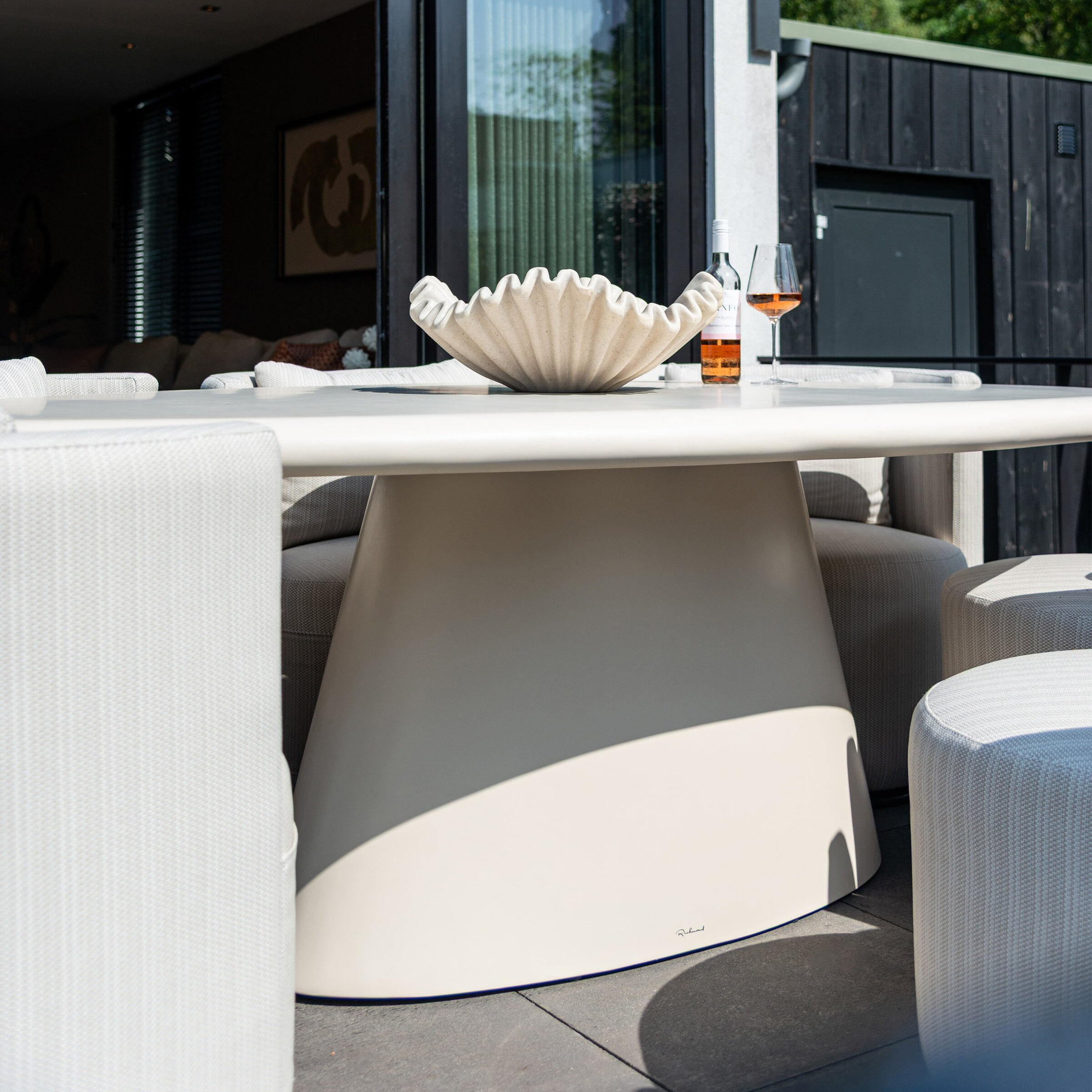 Richmond Ovale Eettafel 'Urban Bloom' 220 x 115cm