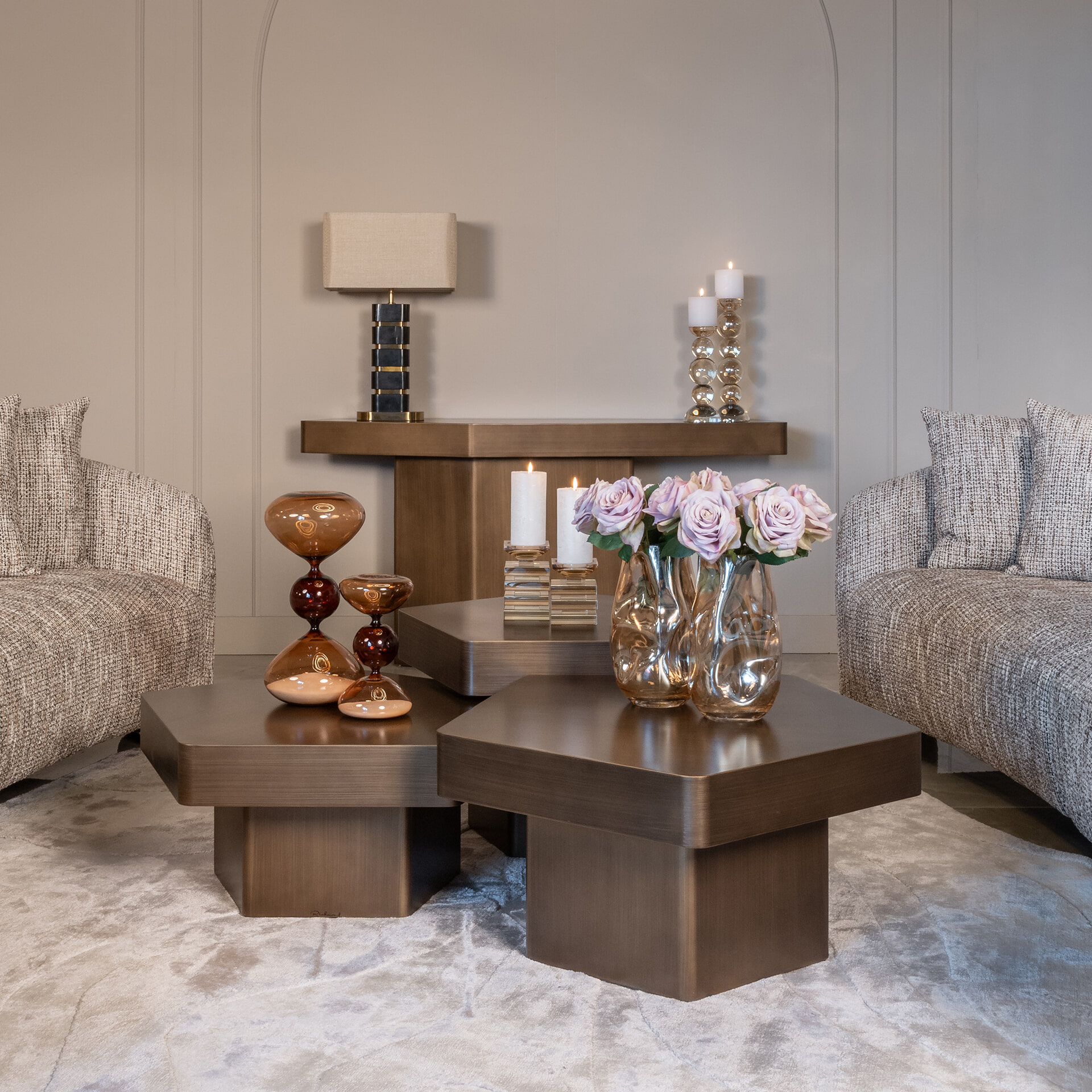 Richmond Sidetable 'Hexa' 150cm, kleur Brushed Gold