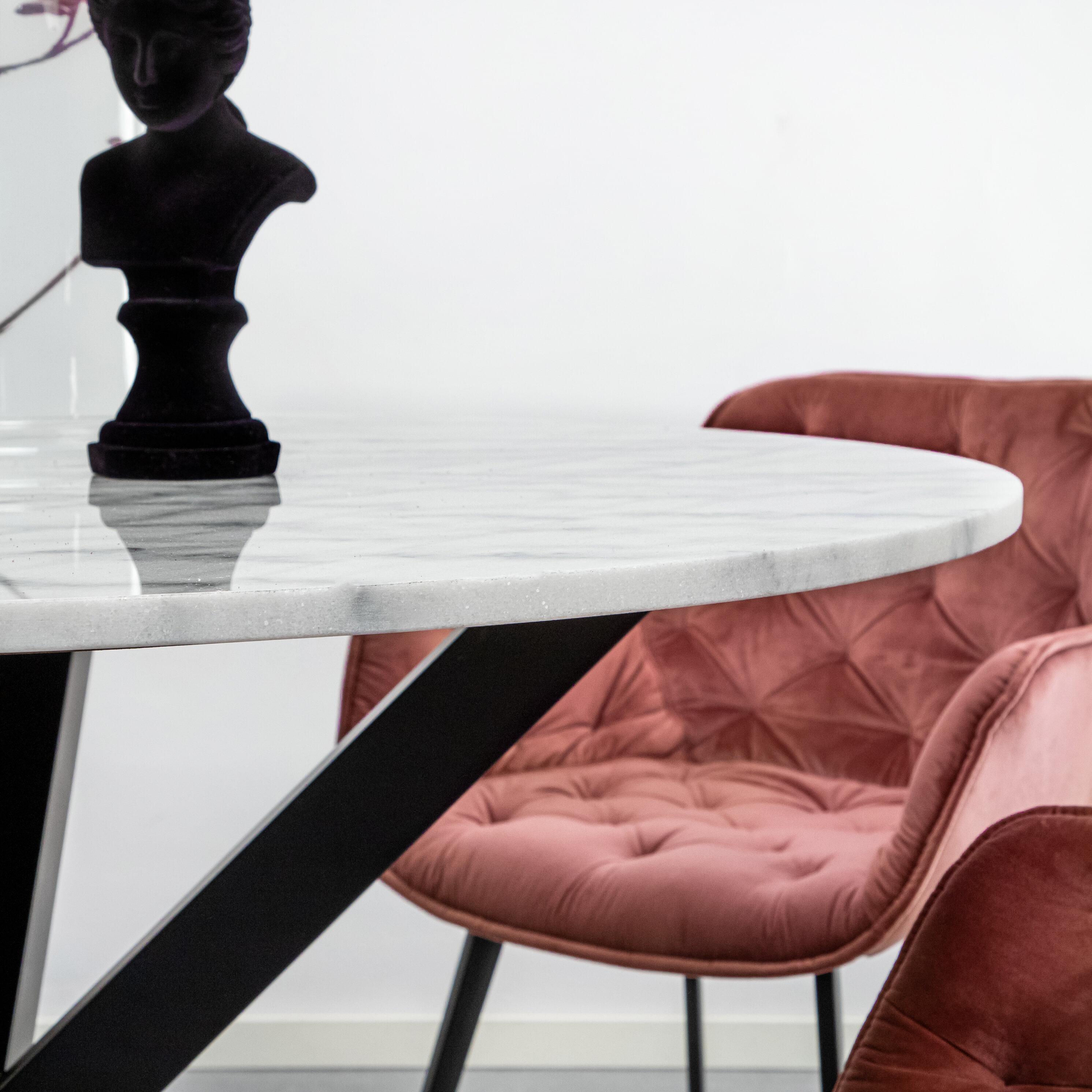 Sohome Ronde Eettafel Lille Wit marmer, 110cm SH0340 SoHome Ronde Eettafel Lille Wit marmer | Meubelpartner in