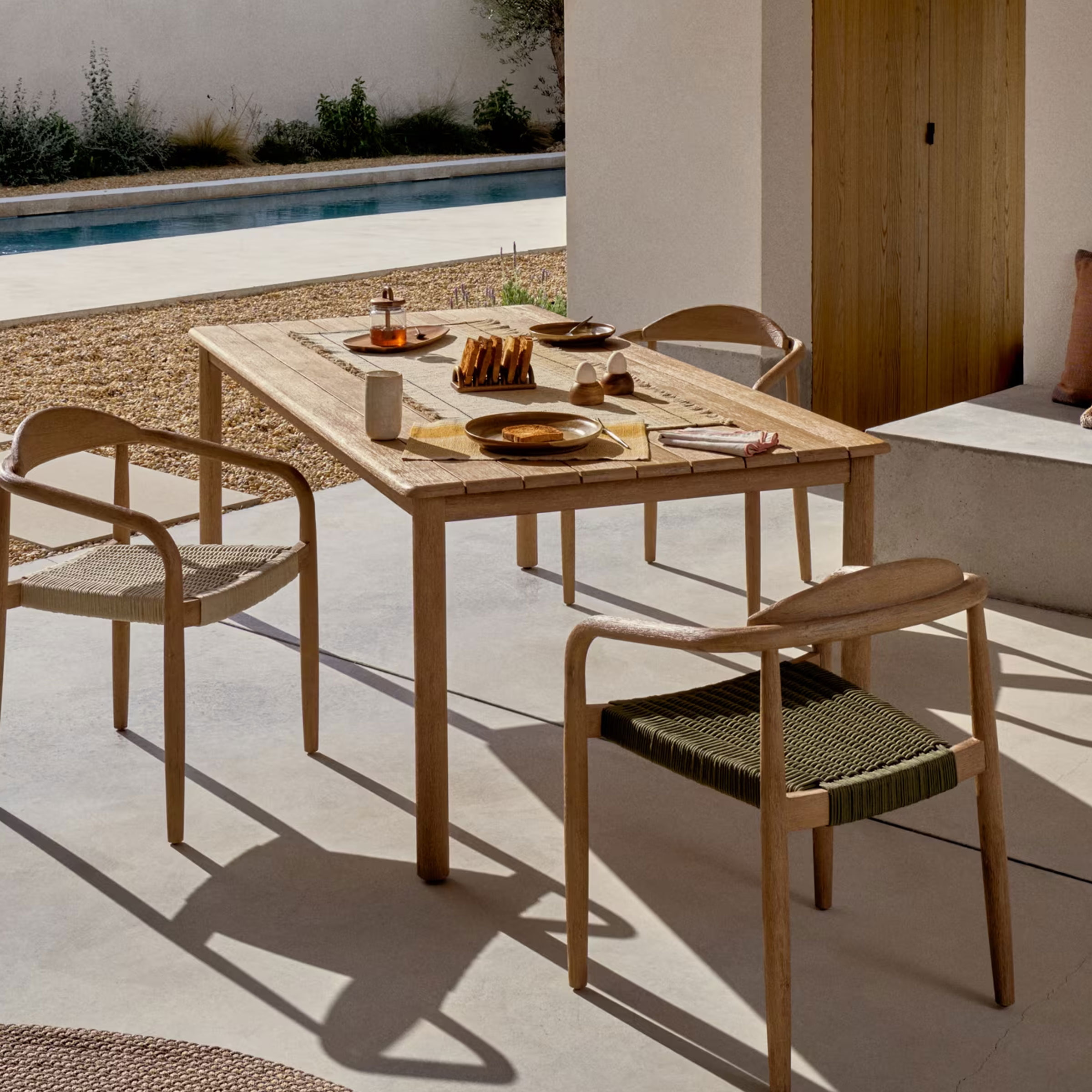 Kave Home Eettafel Sori Acaciahout, 200 x 100cm - Naturel