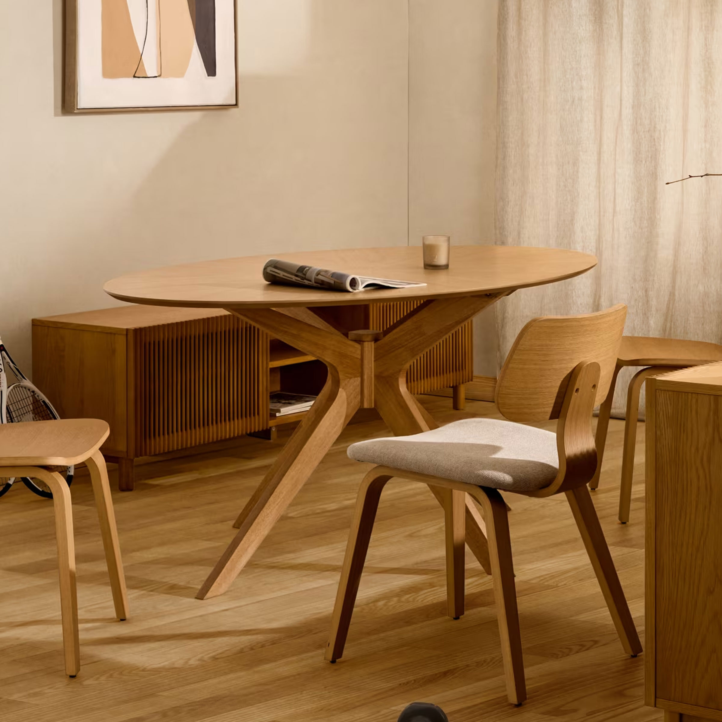 Kave Home Ovale Eettafel Naanim Eiken en rubberhout, 180 x 110cm - Ovaal