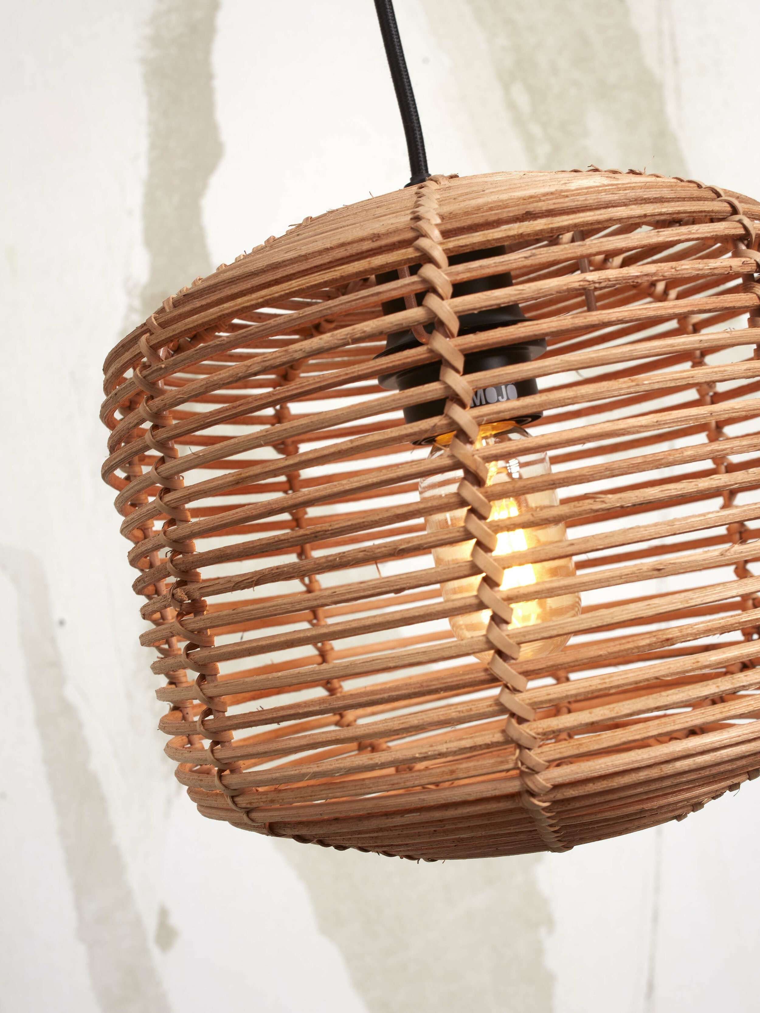 GOOD&MOJO Vloerlamp 'Tanami' Bamboe en rotan, 150cm, kleur Wit/Naturel