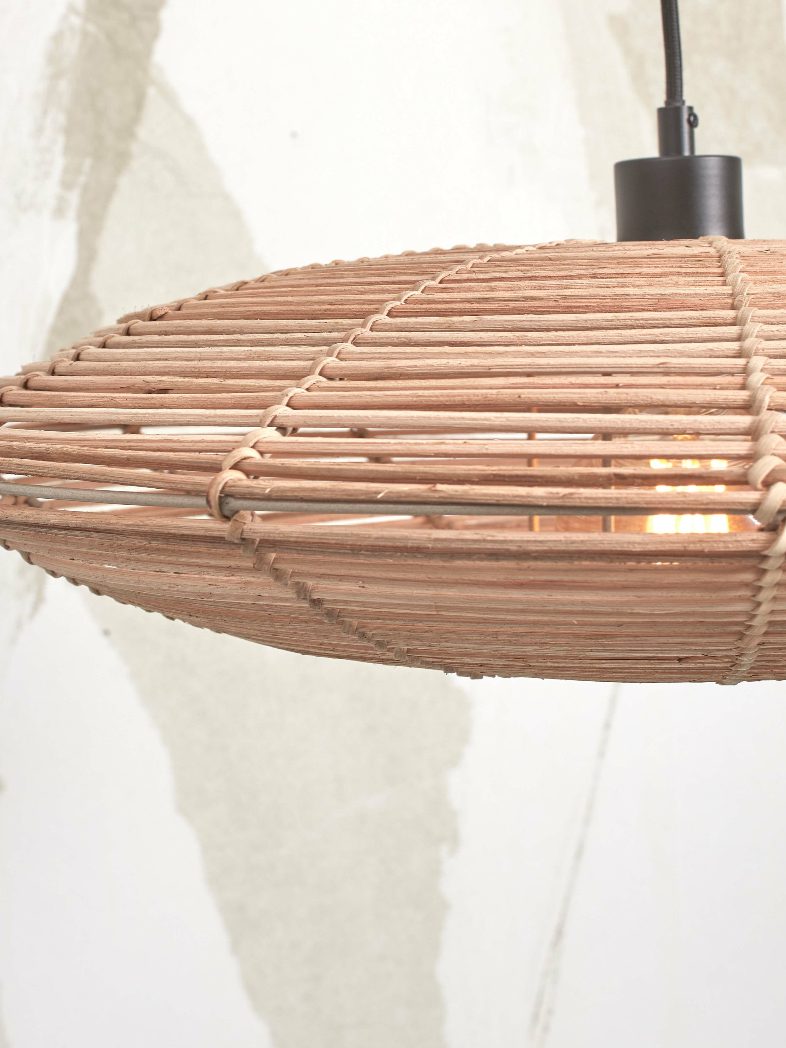 GOOD&MOJO Vloerlamp 'Tanami' Bamboe en rotan, 150cm, kleur Wit/Naturel