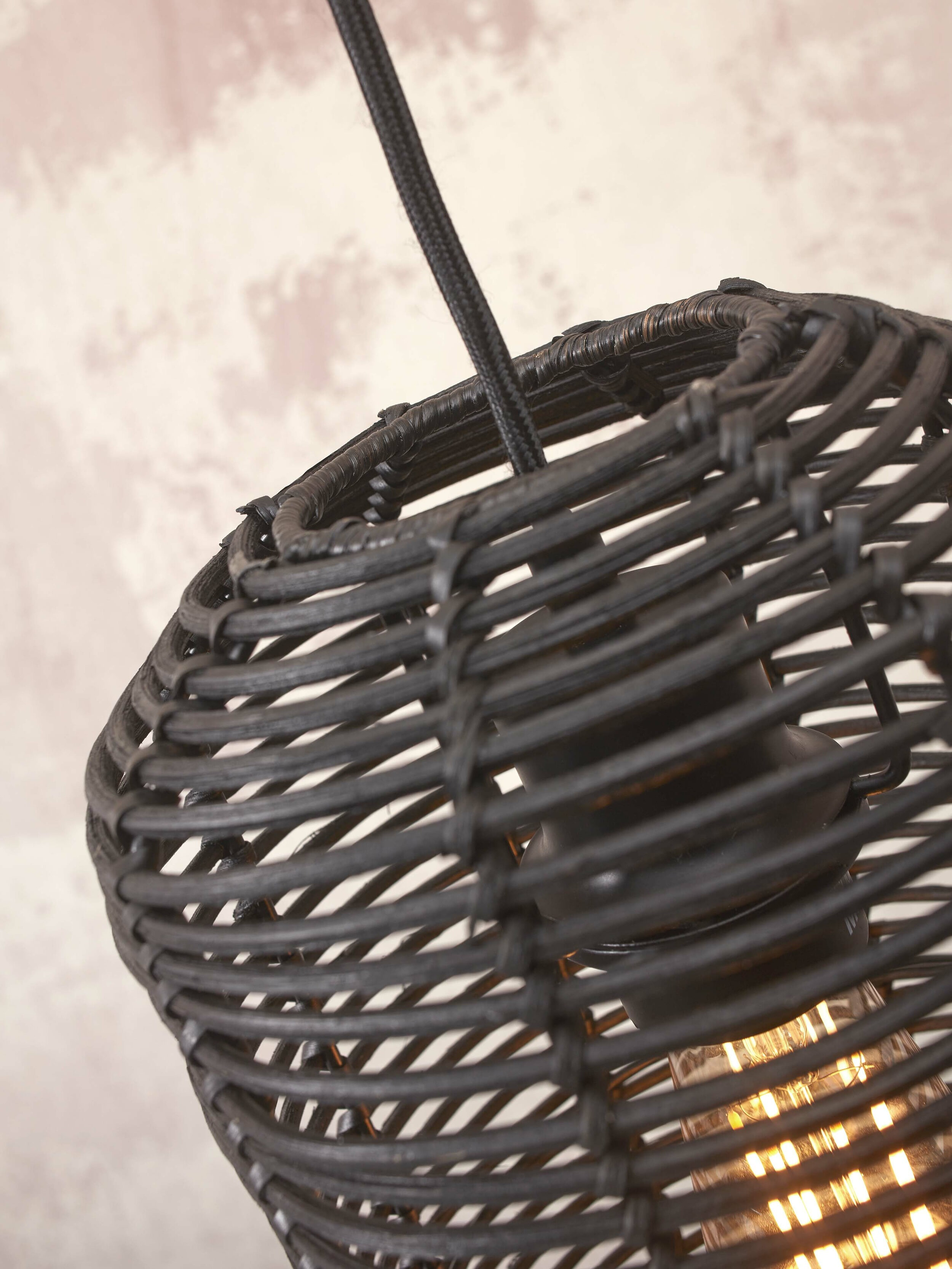 GOOD&MOJO Hanglamp 'Tanami' Rotan, 18cm, kleur Zwart