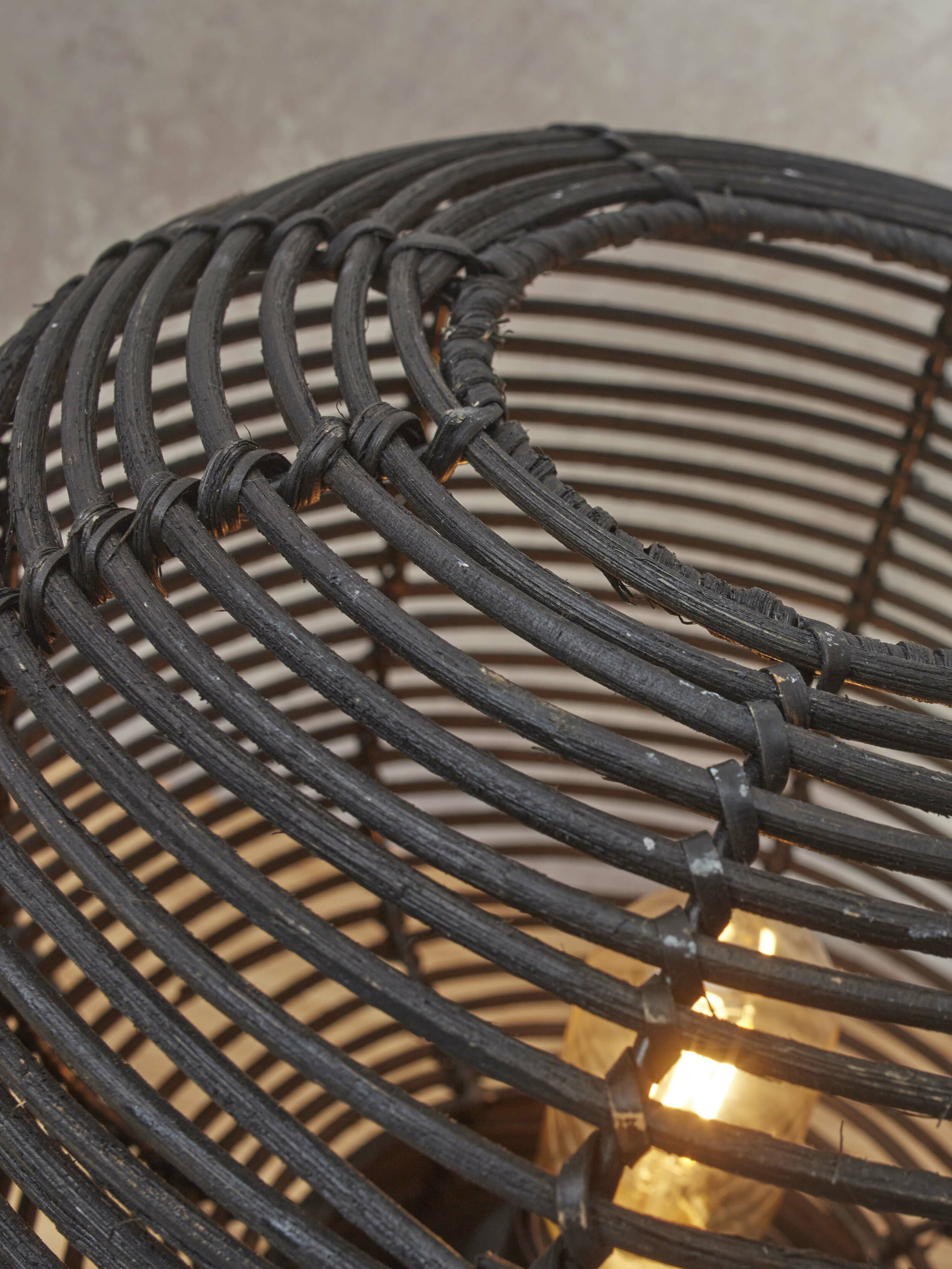 GOOD&MOJO Tafellamp 'Tanami' Rotan, 30cm, kleur Zwart