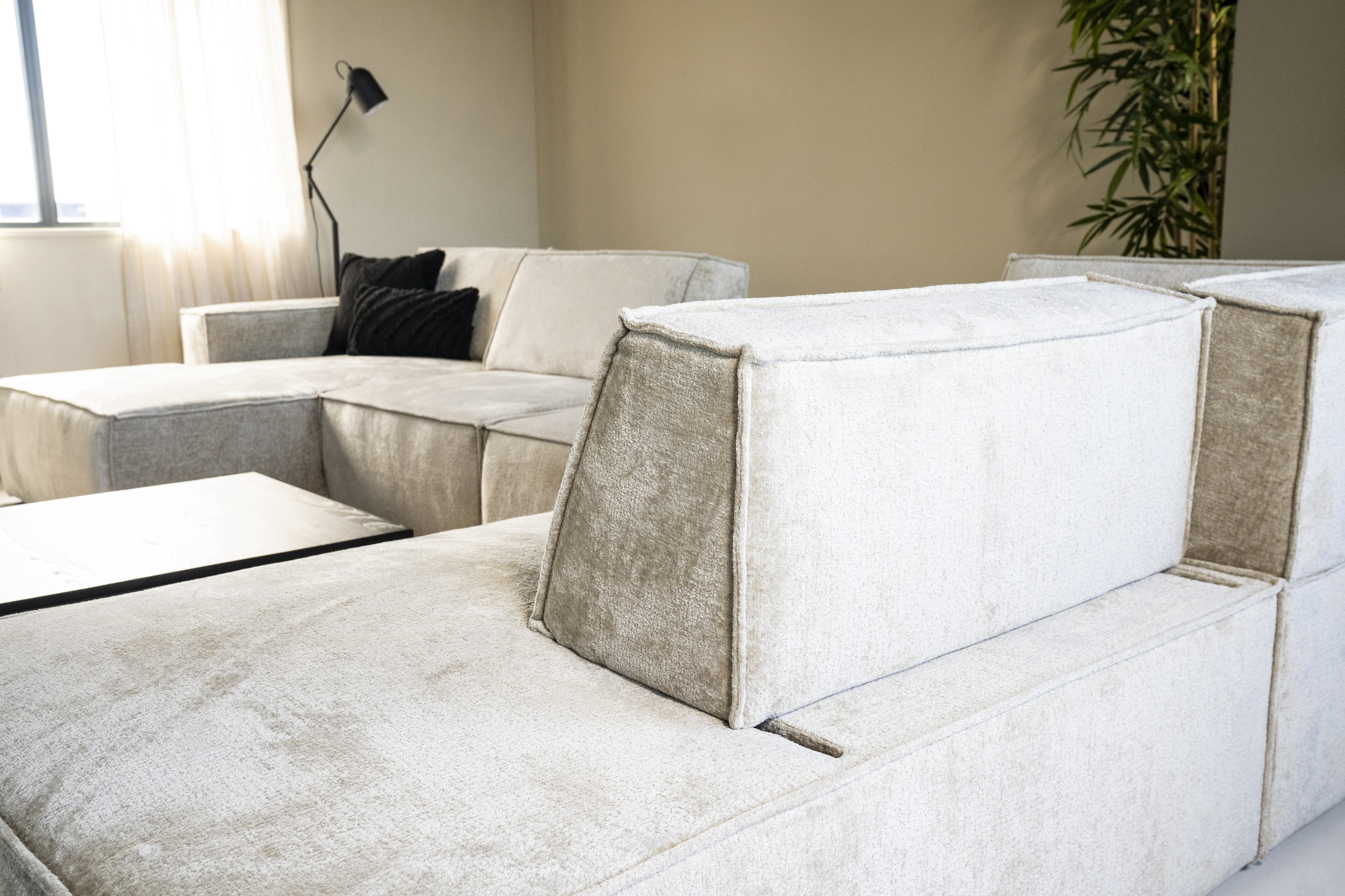 SEVN Hoekbank 'Tori' Rechts, 404cm, kleur Beige