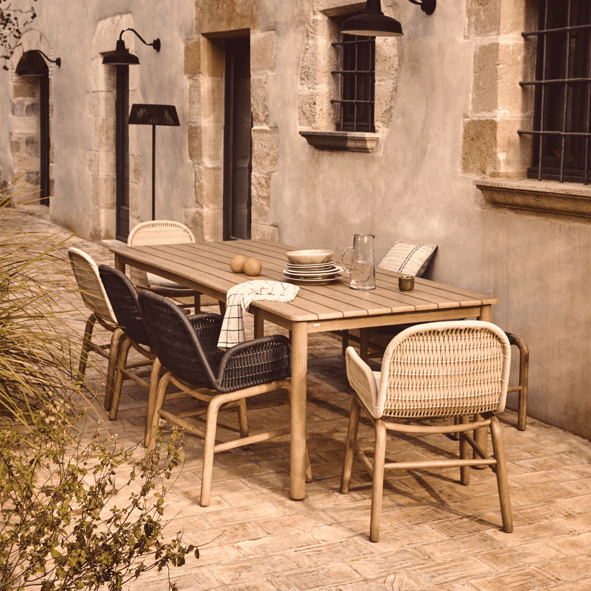 Kave Home Tuintafel 'Sori' Acaciahout, 240 x 100cm