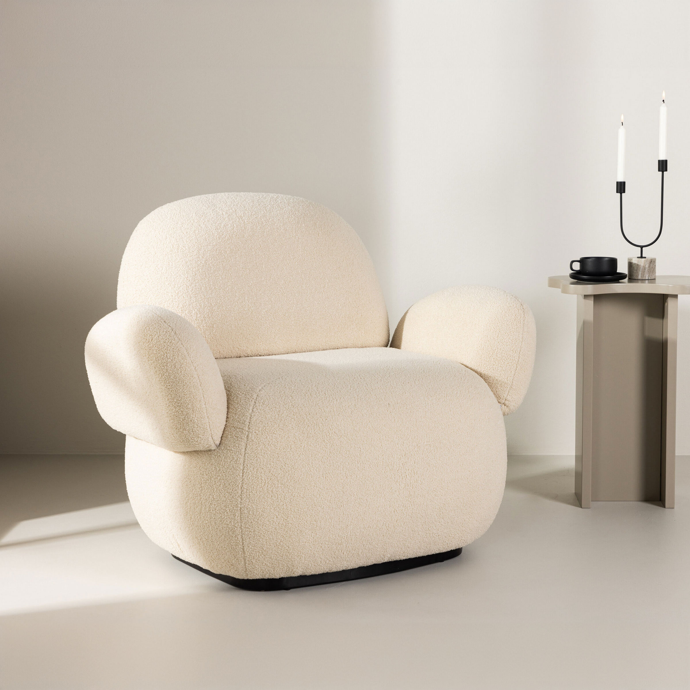 Nohr Fauteuil 'Ninamarie' Chenille, kleur Beige