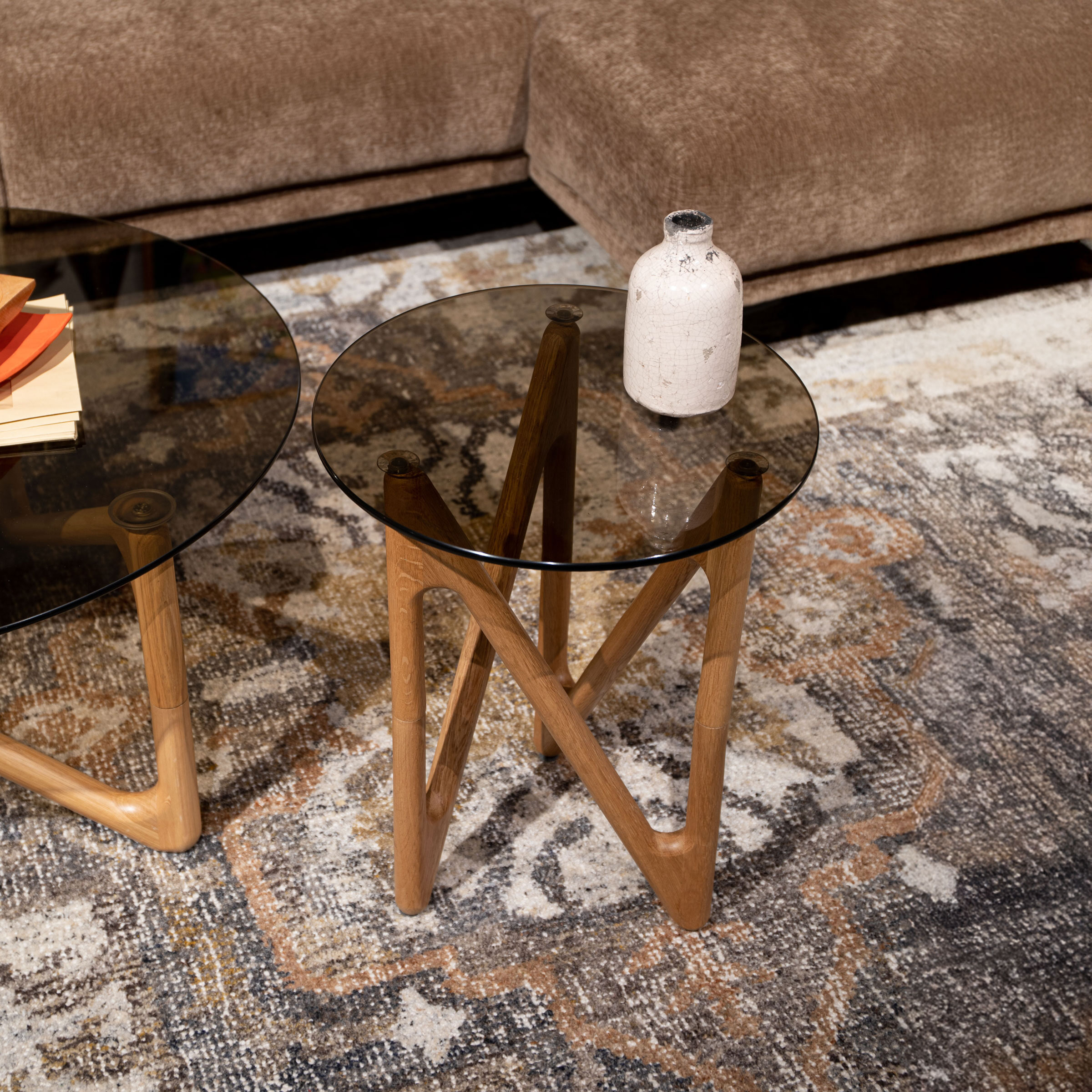 Dutchbone Ronde Bijzettafel 'Naia' Eikenhout en glas, 40cm