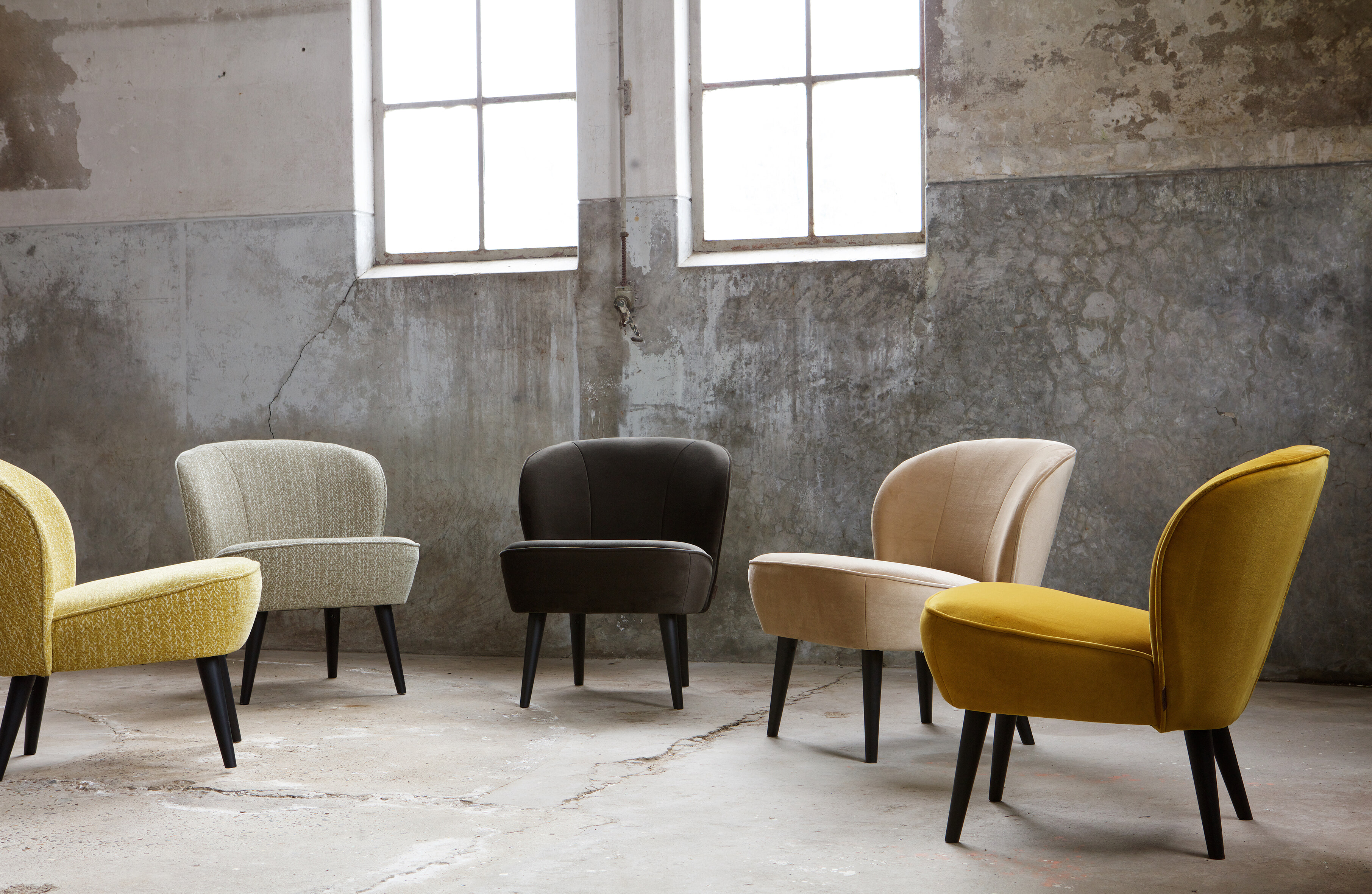 WOOOD Fauteuil 'Sara' Velvet, kleur Groen